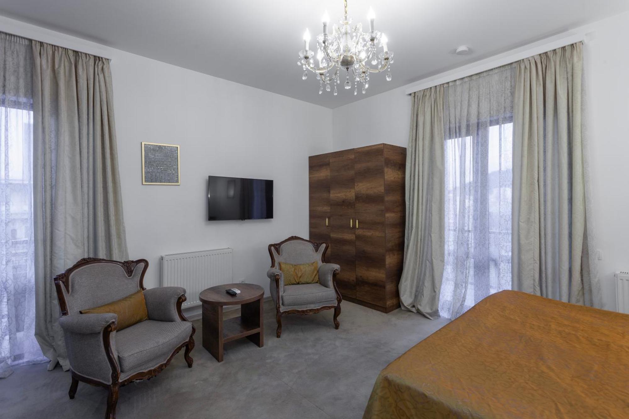 Alliance Hotel Tbilisi Eksteriør billede